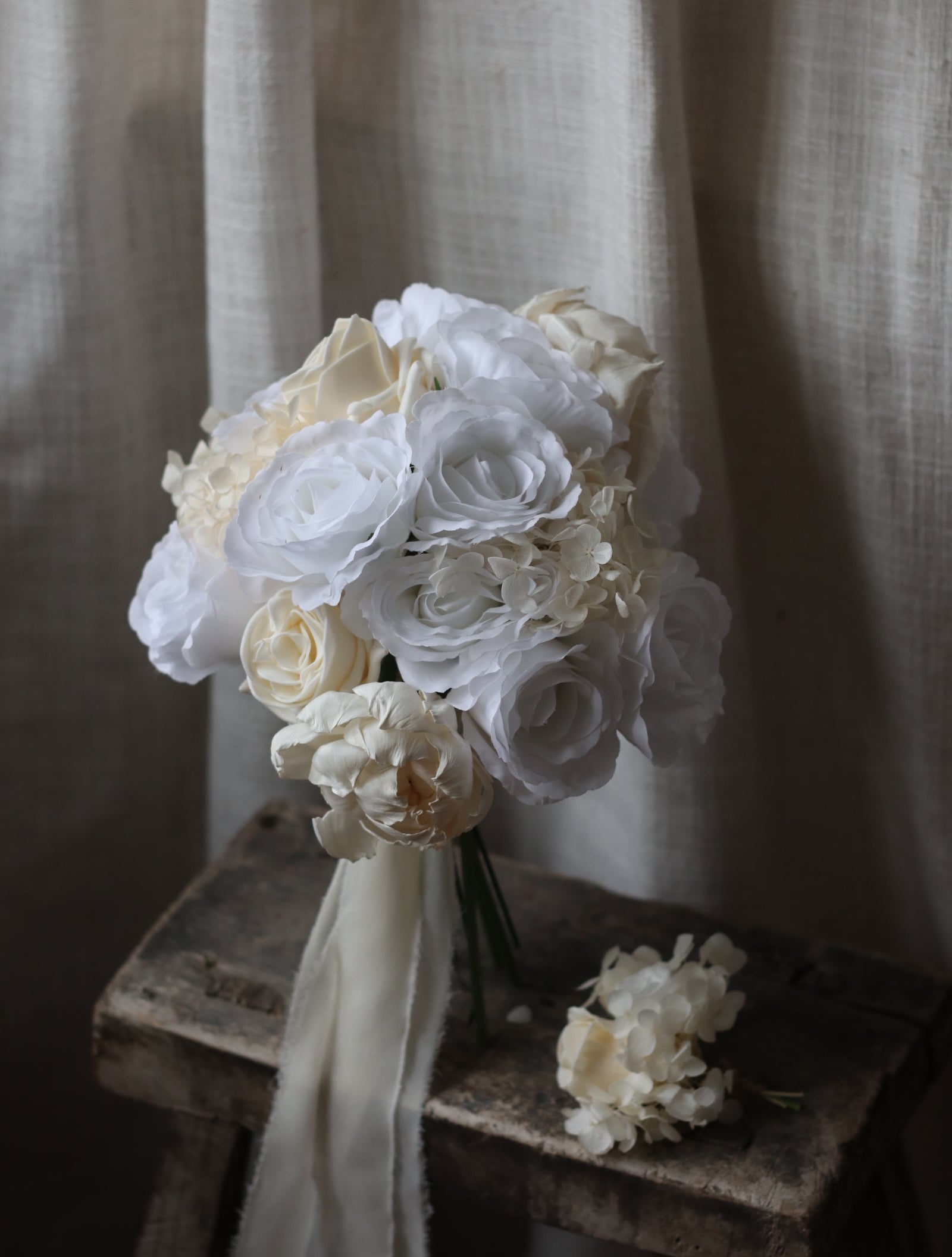 Ffion | White Rose & Hydrangea Bridal Bouquet
