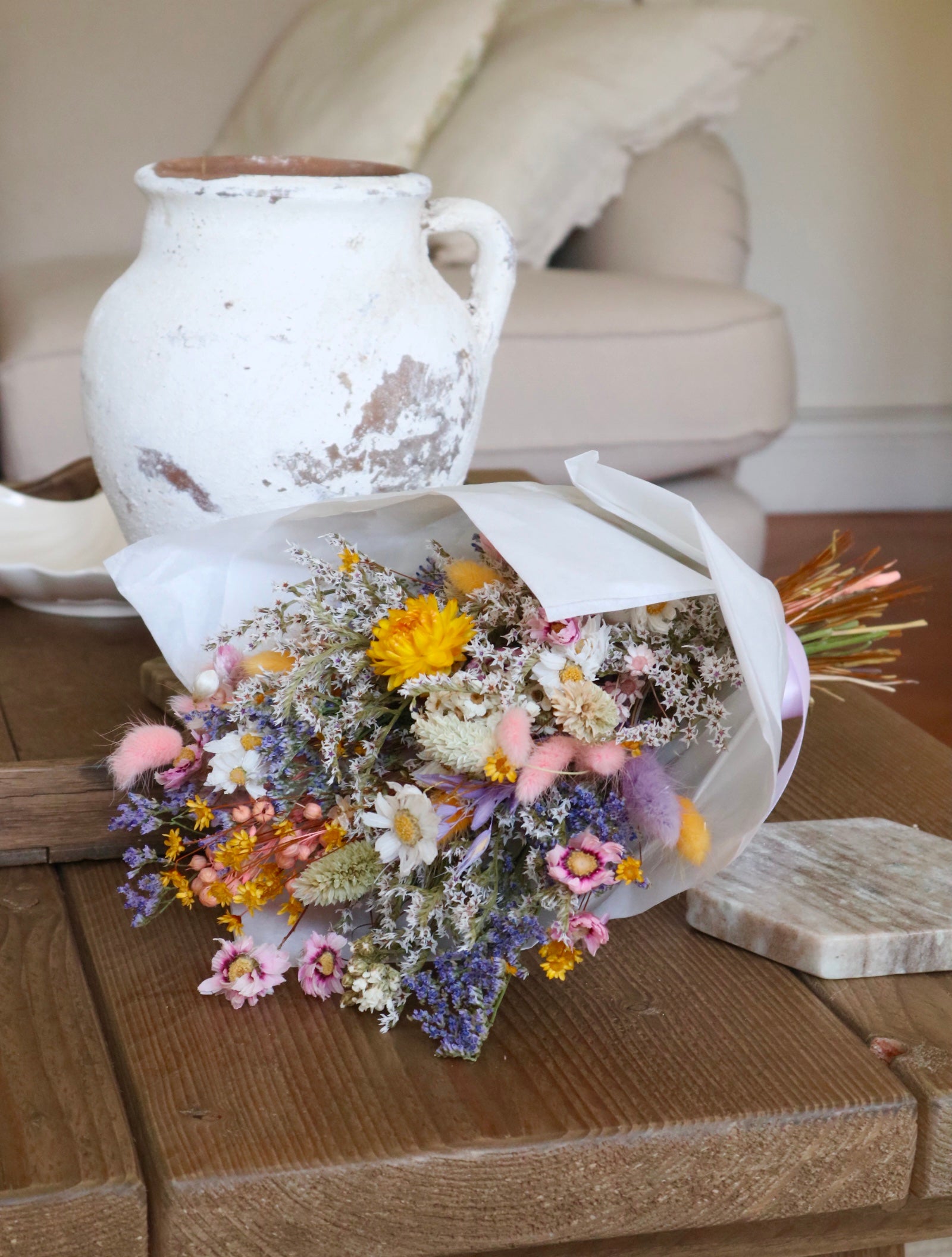 Lila Pastel Dried Flower Bouquet