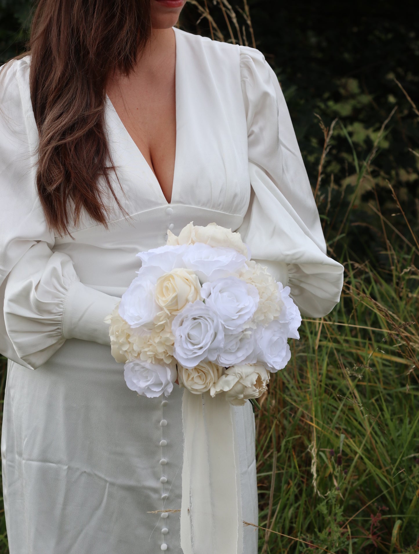 Ffion | White Rose & Hydrangea Bridal Bouquet