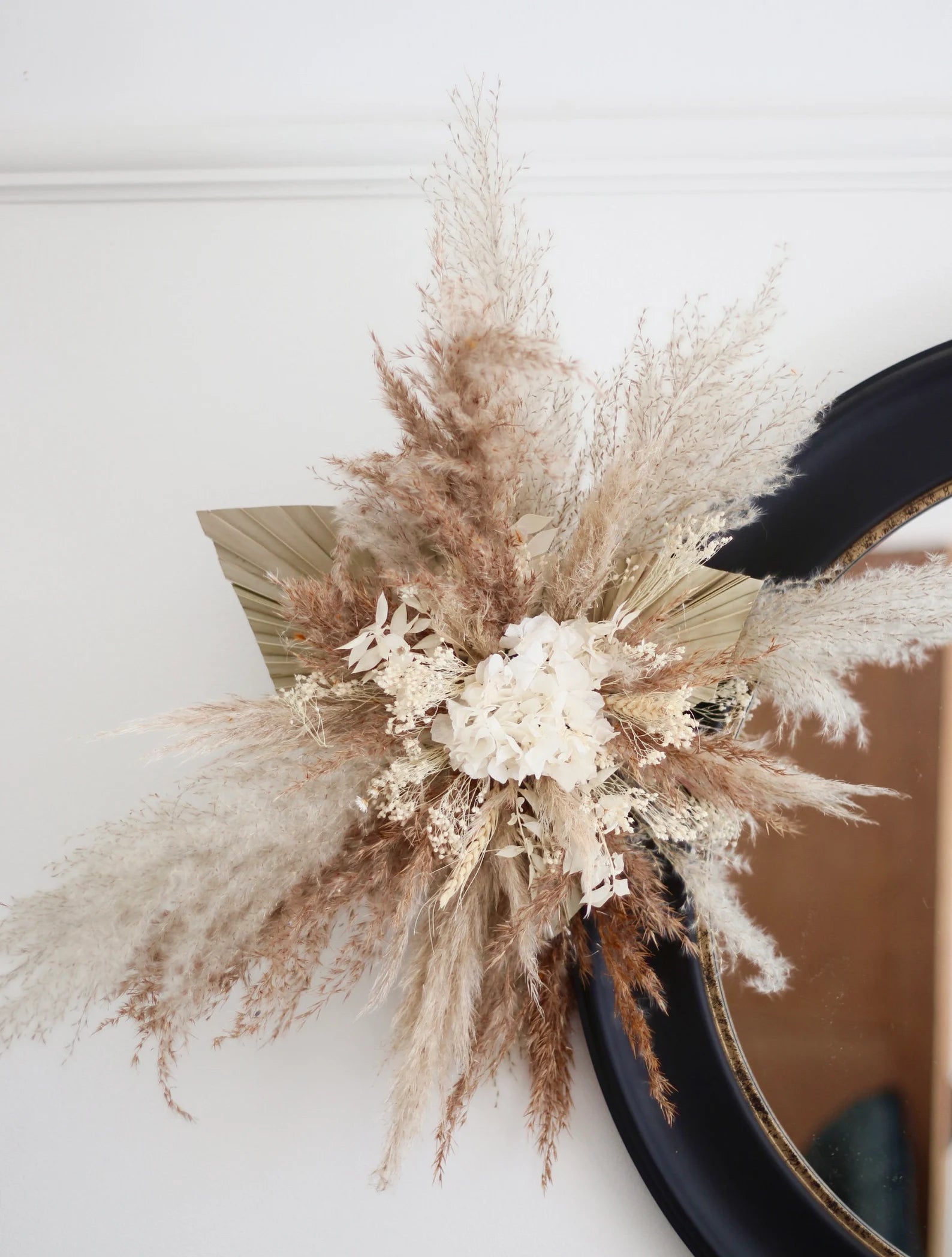 Pampas Dried Flower Wall Decor