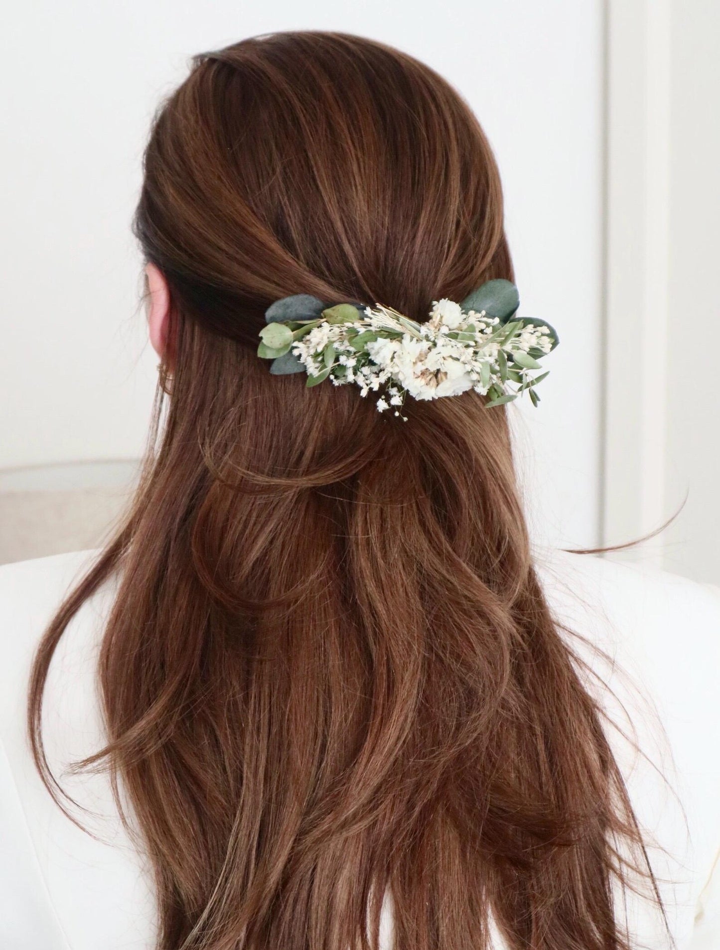 Lumi | White & Green Bridal Bouquet