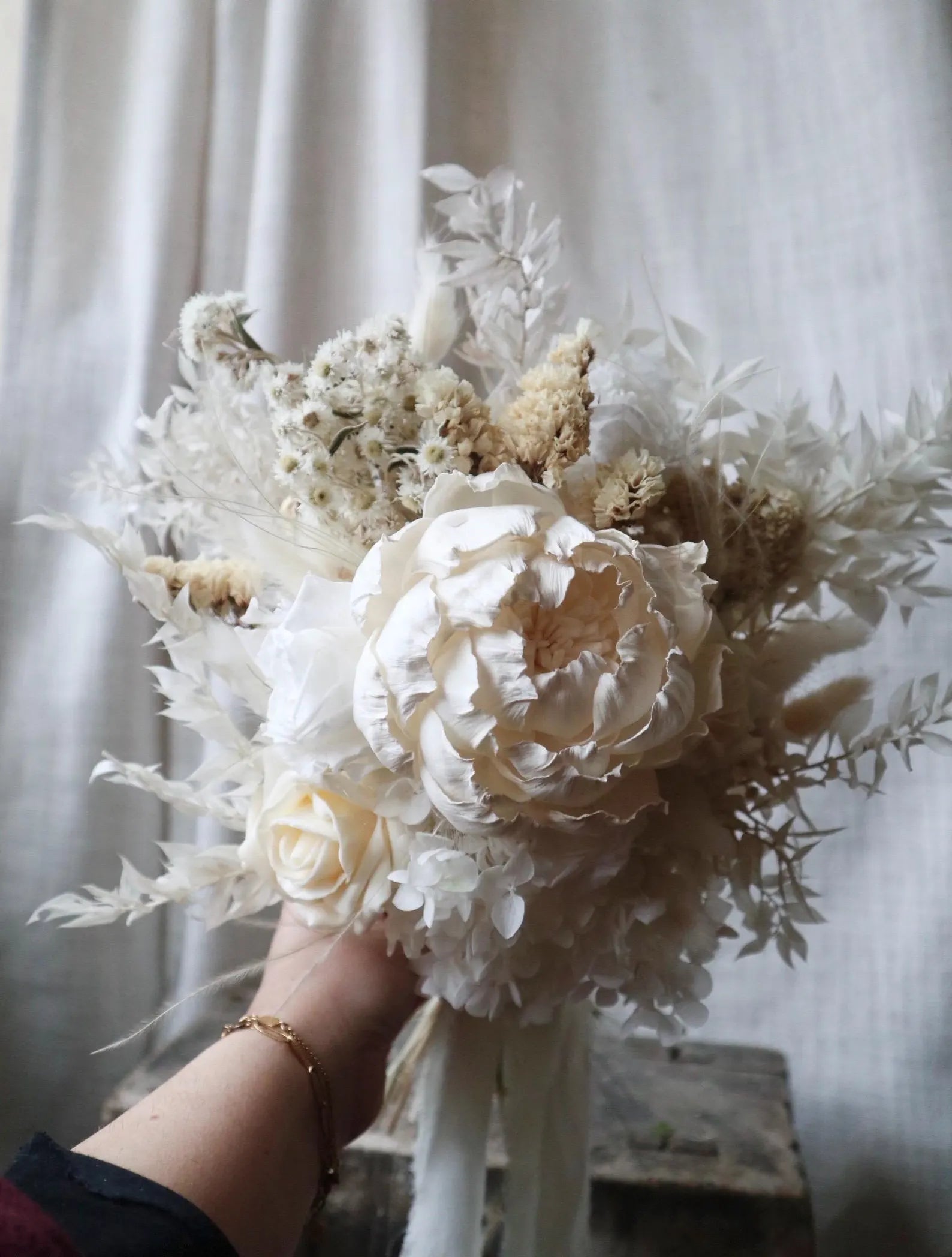 Lily | Luxury Neutral White Bridal Bouquet