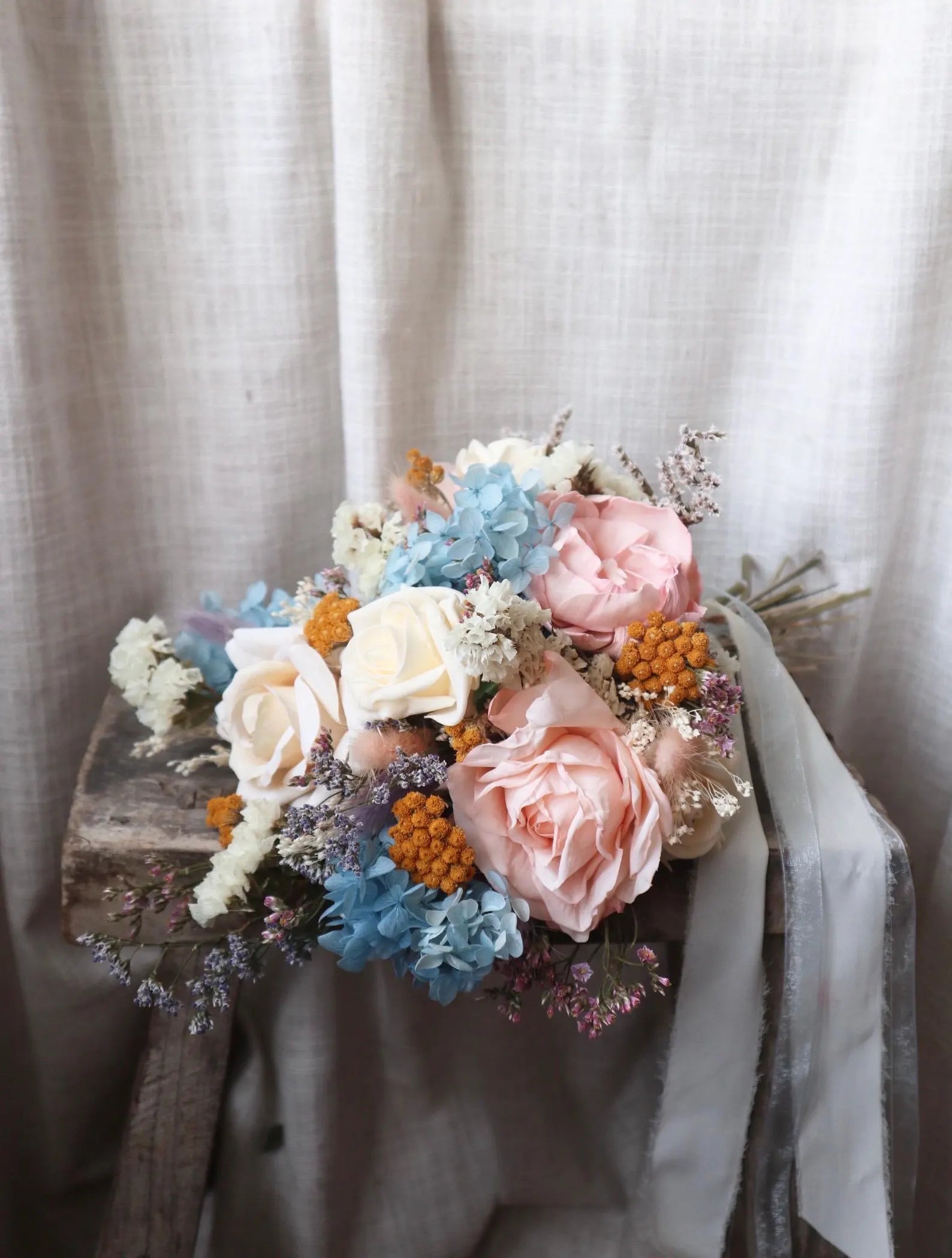Perla | Pastel Dried Flower Bridal Bouquet