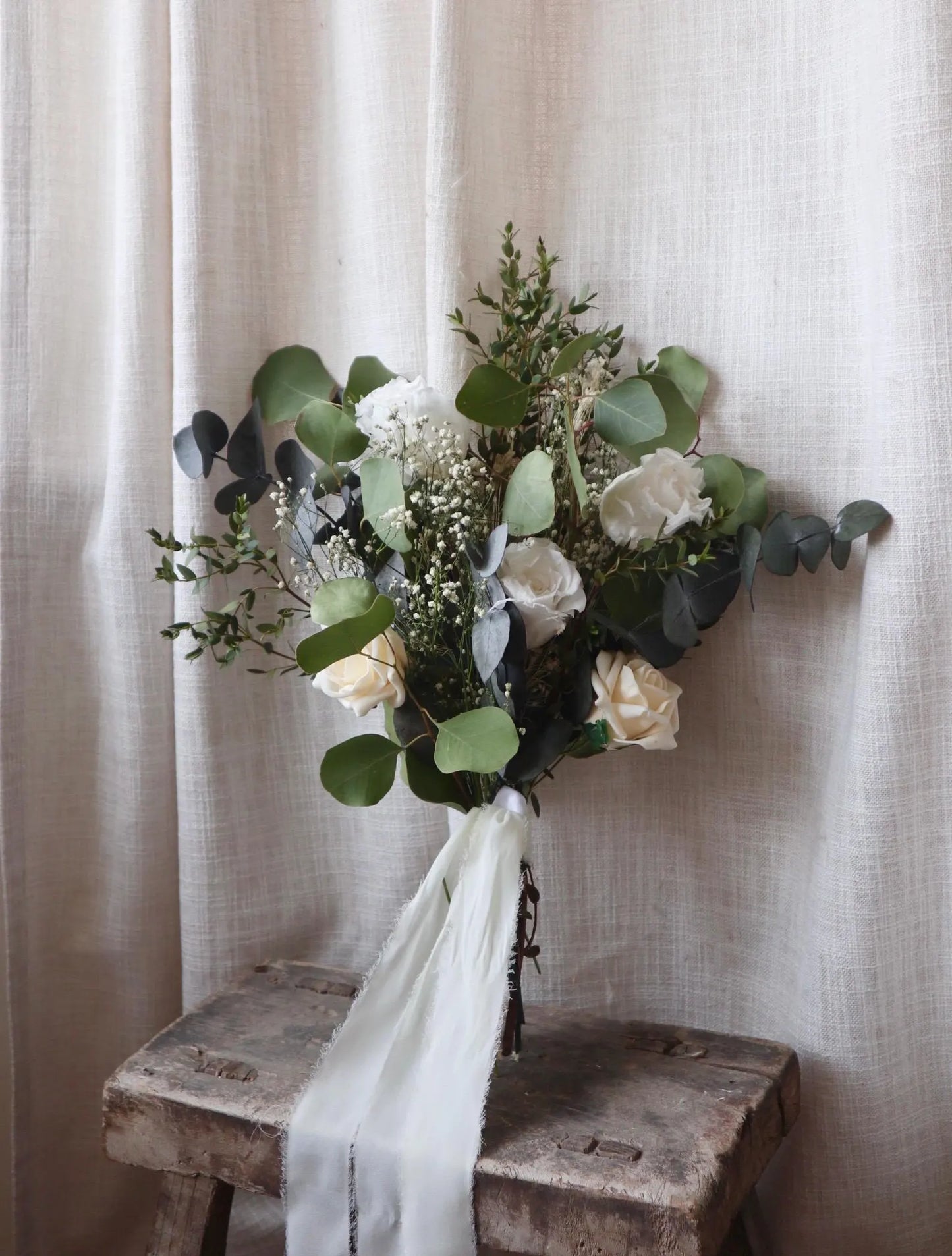 Lumi | White & Green Bridal Bouquet
