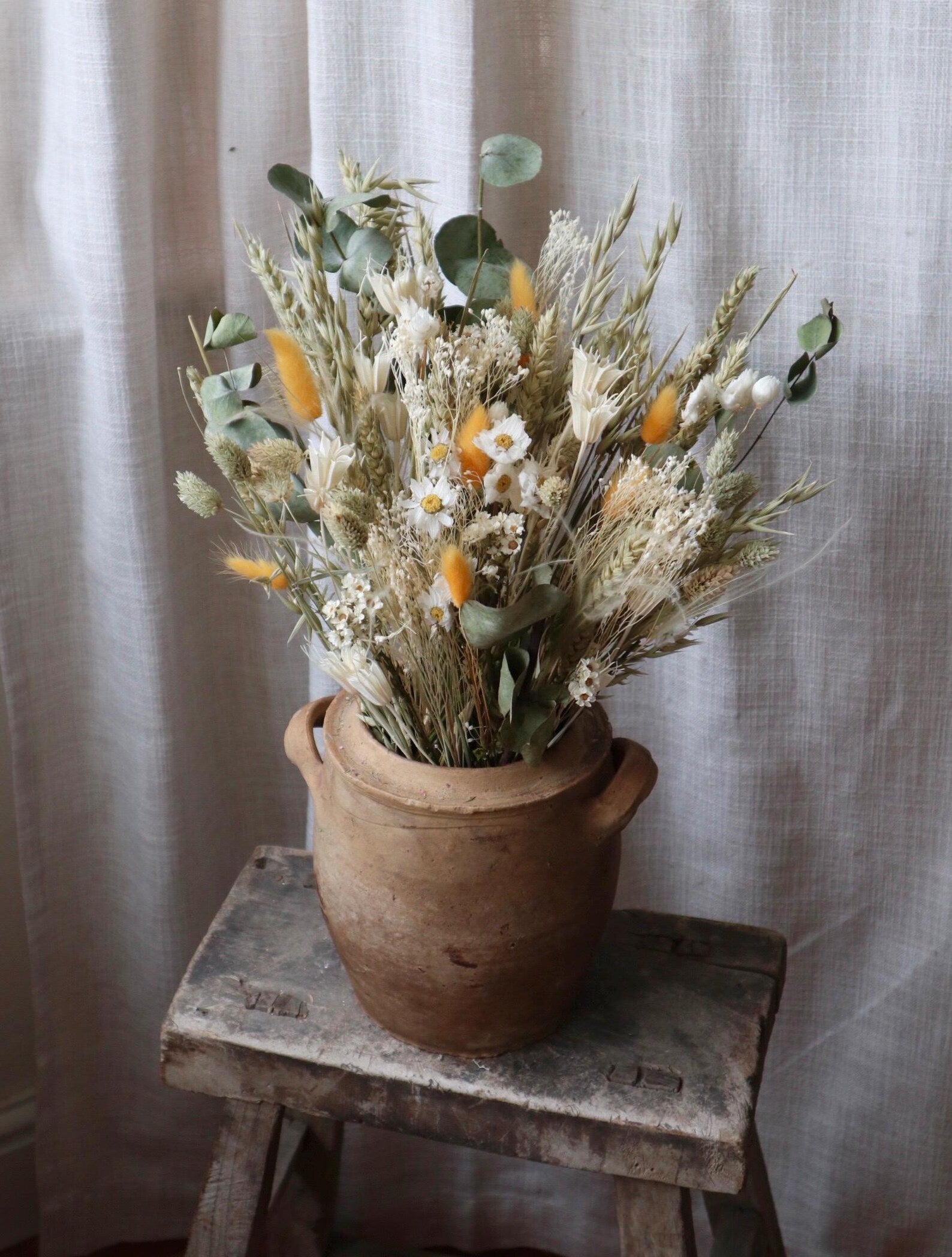 Siora Spring Dried Flower Bouquet