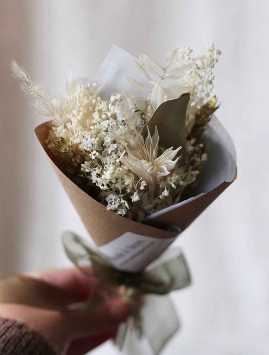 Mini Stella Pampas Christmas Bouquet