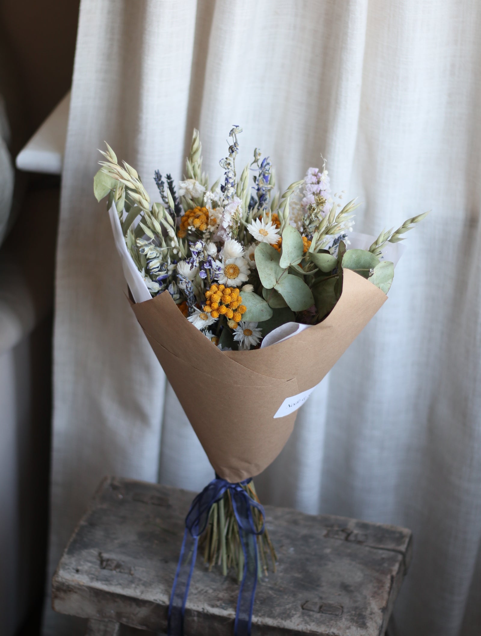 Romily Dried Flower Bouquet