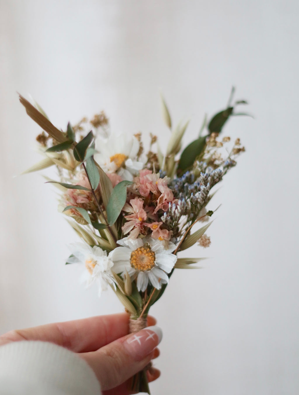 Lydia Spring Dried Flower Bouquet