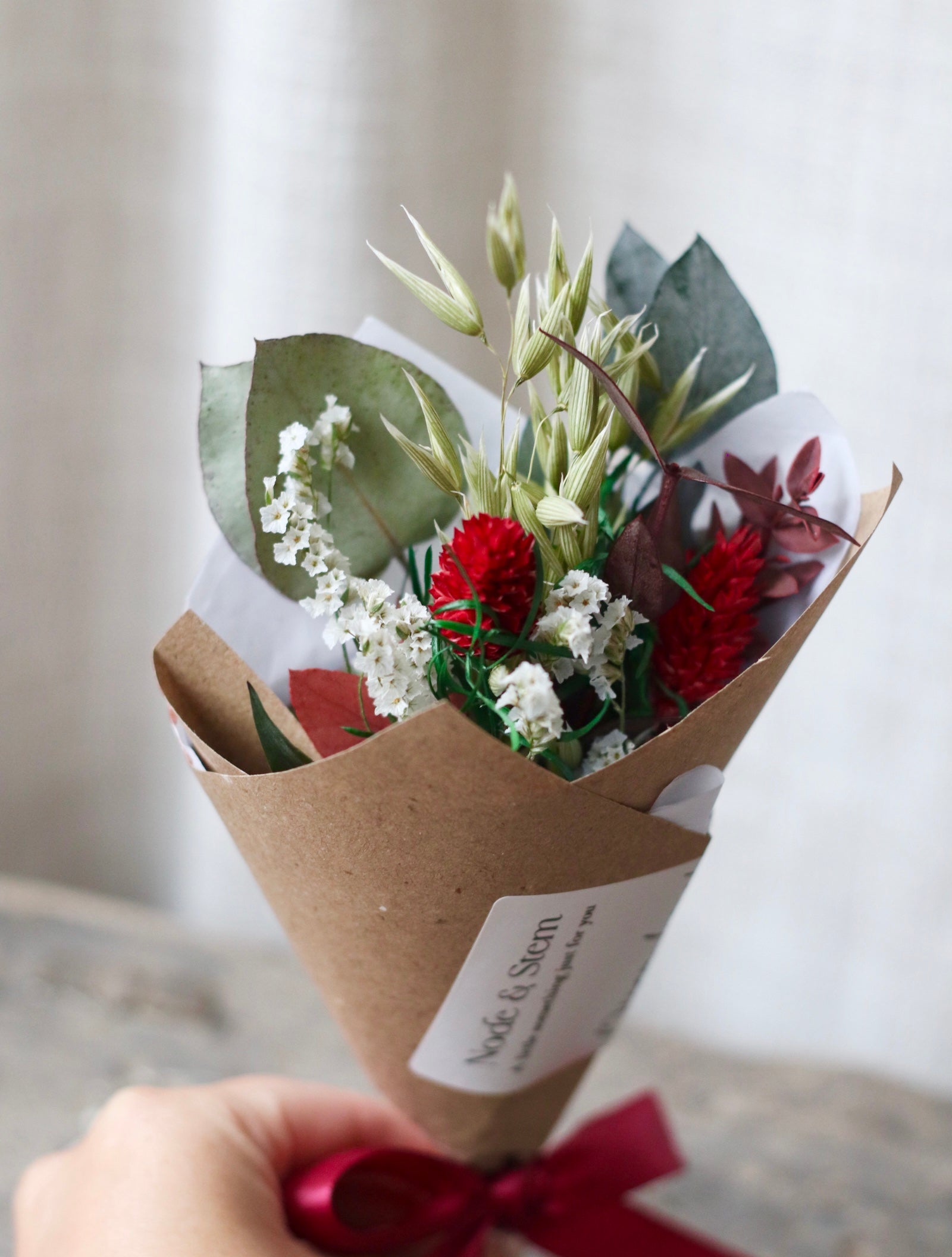 Mini Celyn Dried Flower Christmas Bouquet