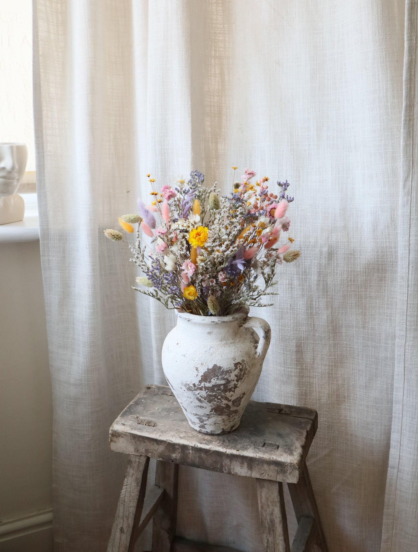 Lila Pastel Dried Flower Bouquet