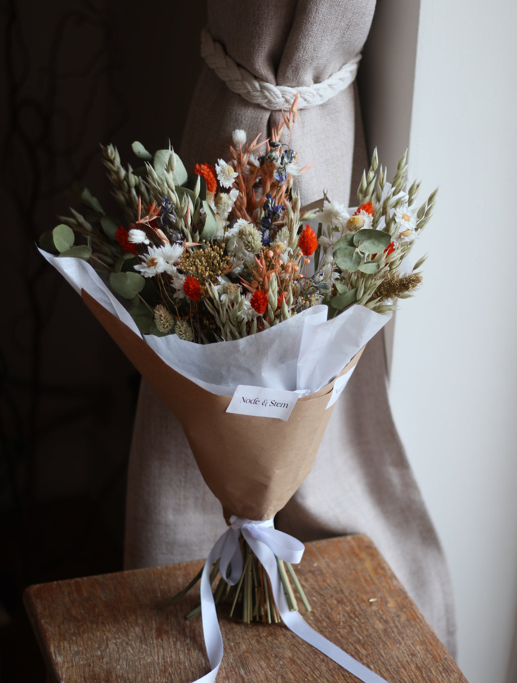 Pippa Dried Flower Bouquet