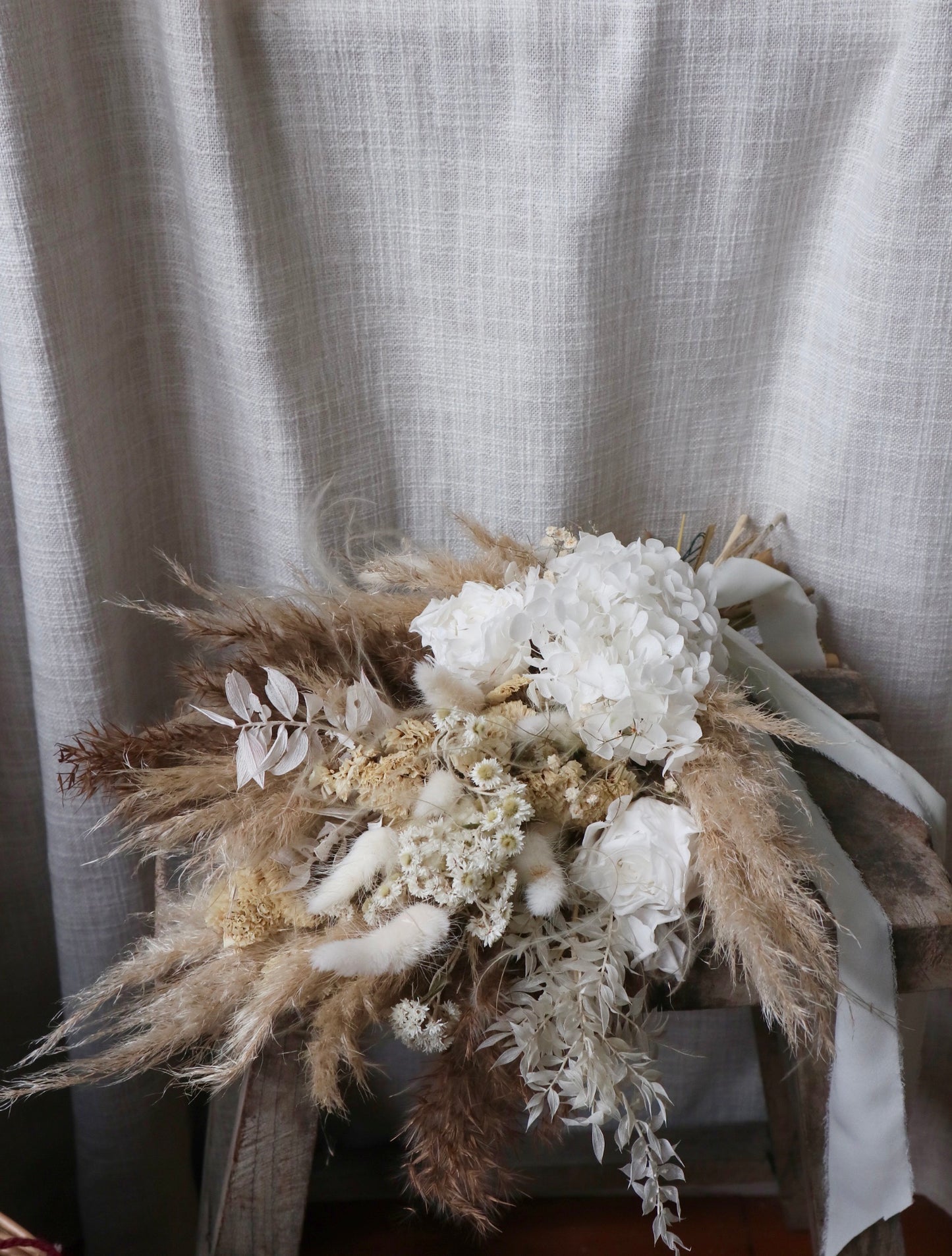 Bonnie | Neutral Luxury Dried Flower Bouquet