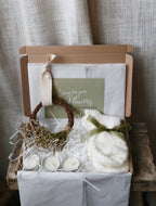 Green Cosy Christmas Gift Box