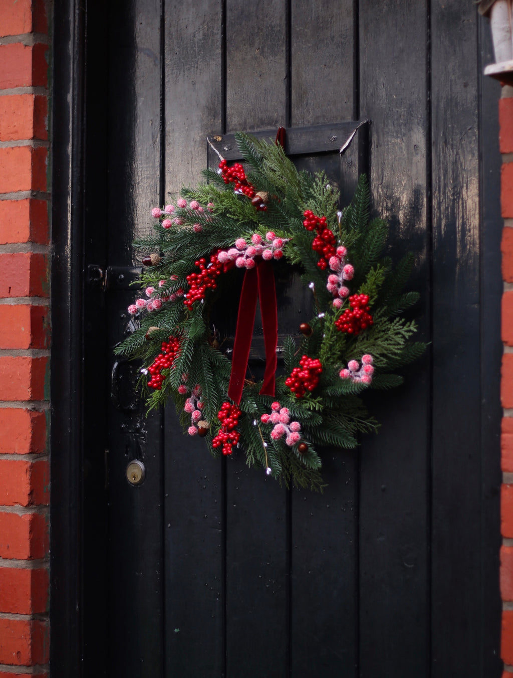 Robyn Red Berry Wreath