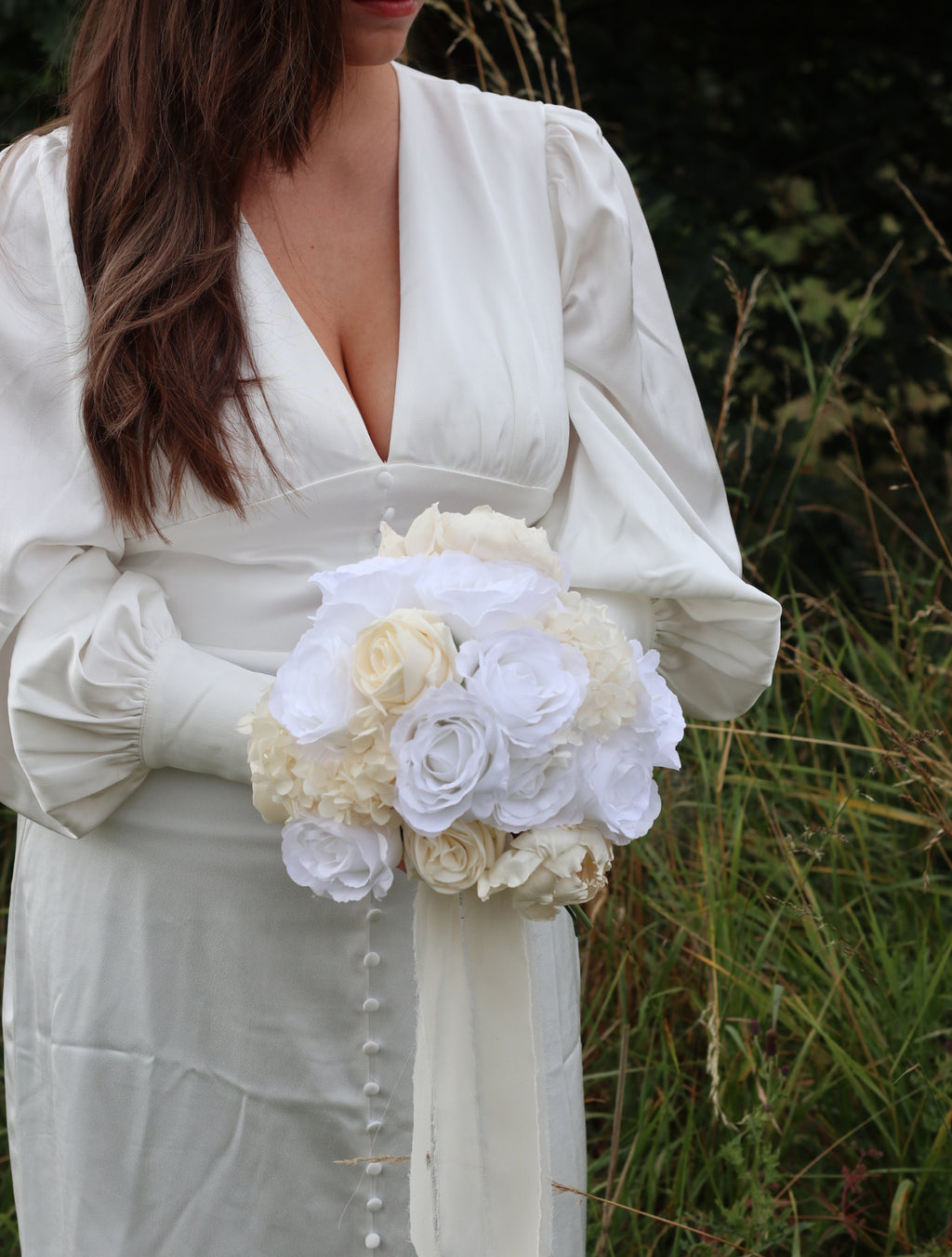 Ffion | White Rose & Hydrangea Bridal Bouquet