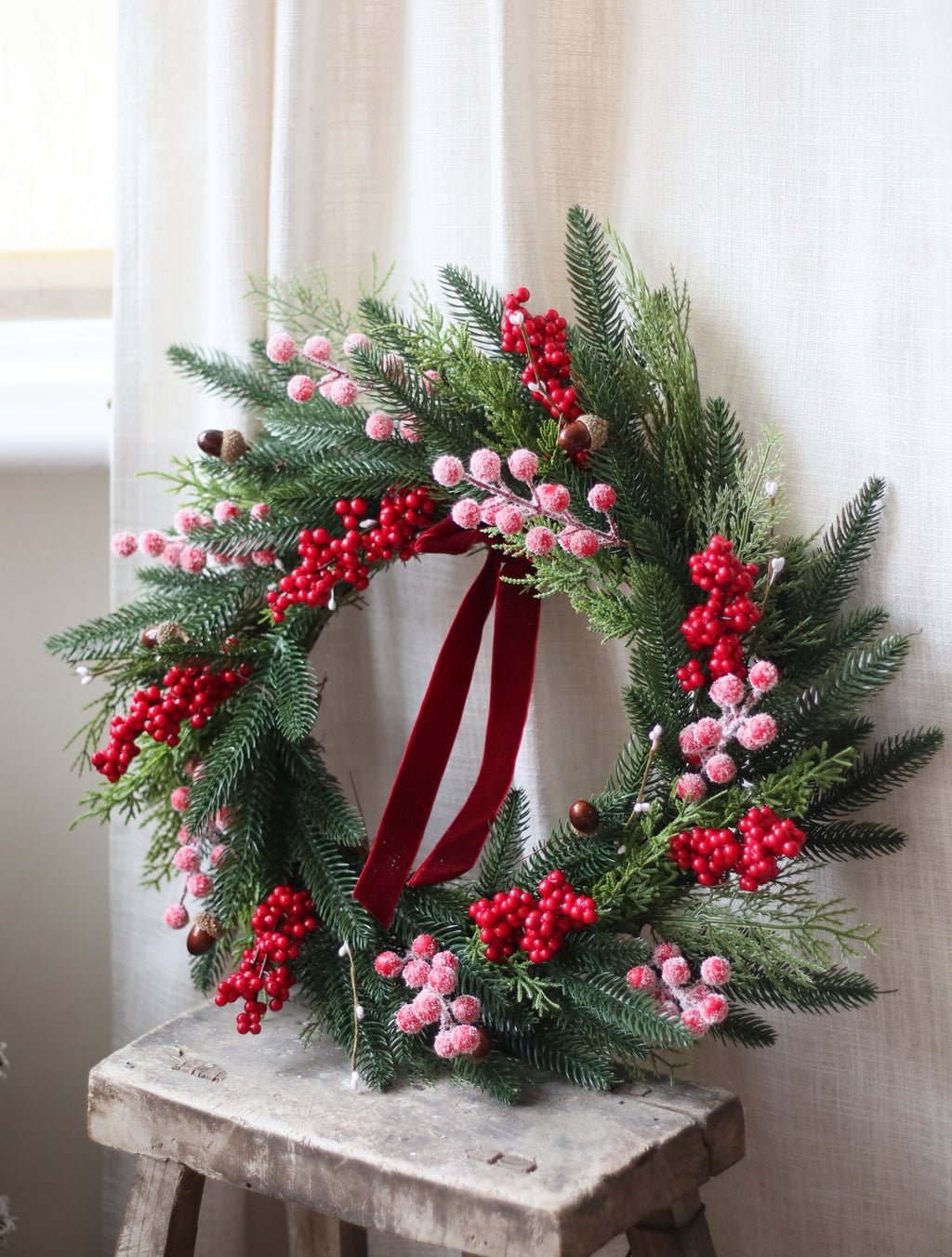 Robyn Red Berry Wreath