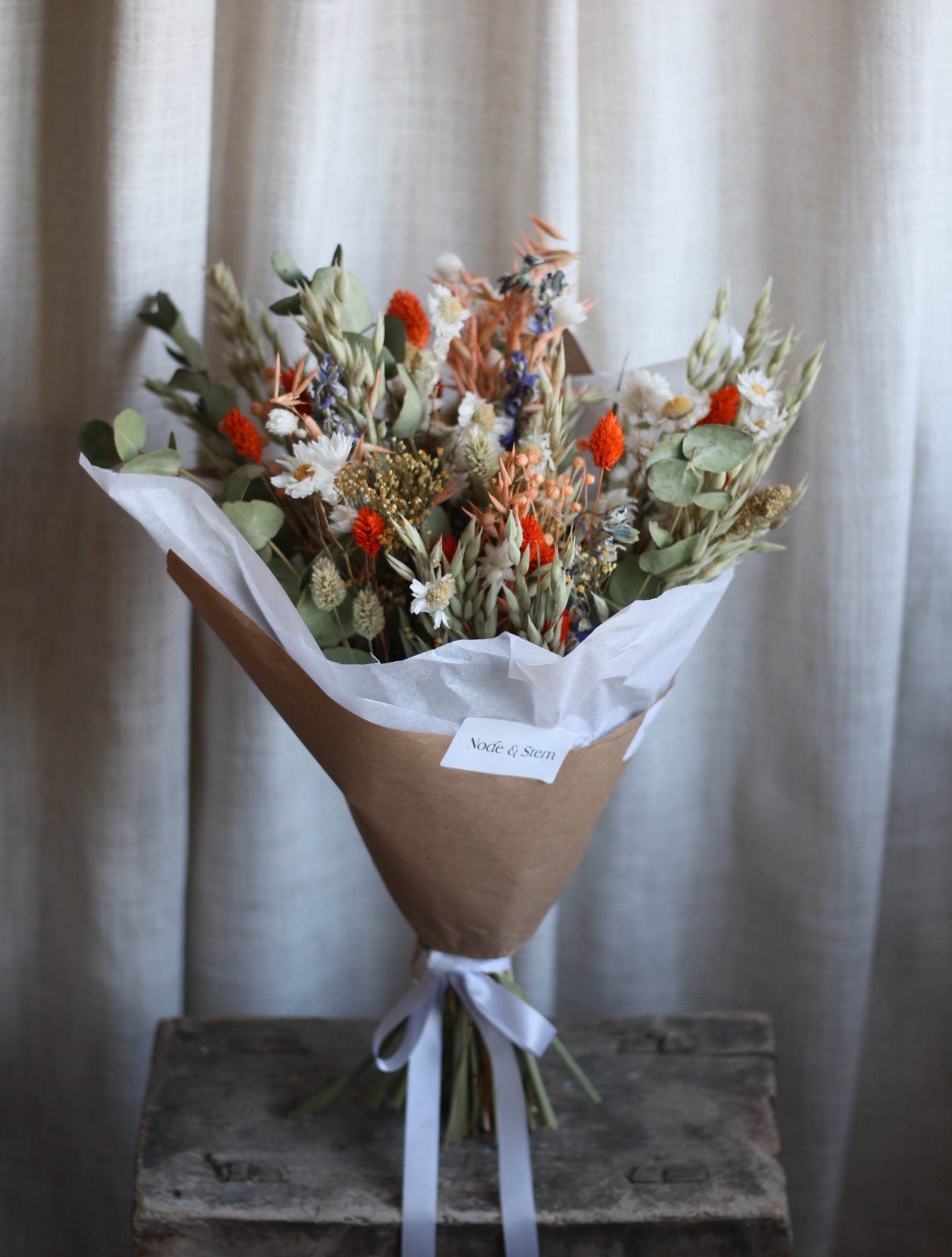 Pippa Dried Flower Bouquet