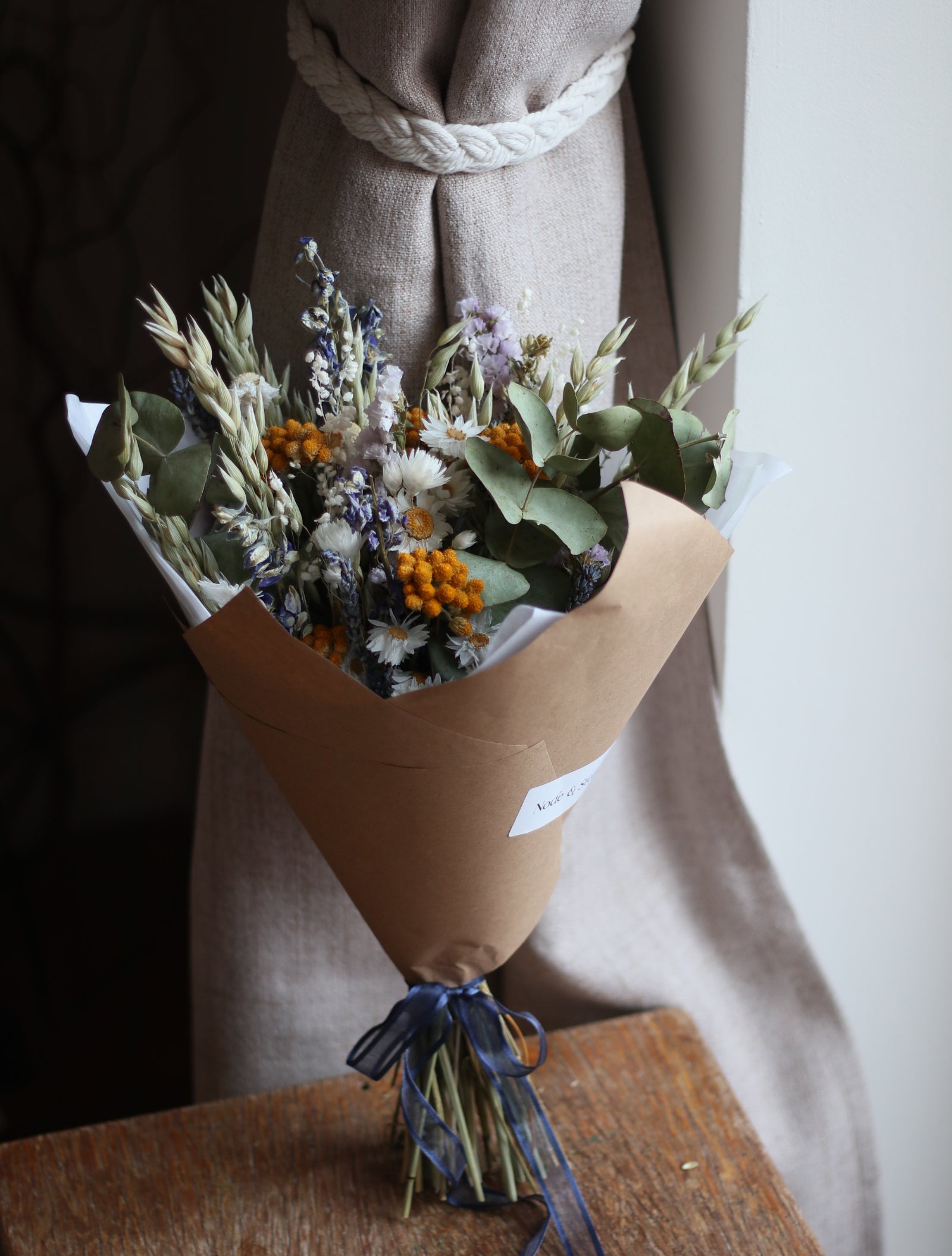 Romily Dried Flower Bouquet
