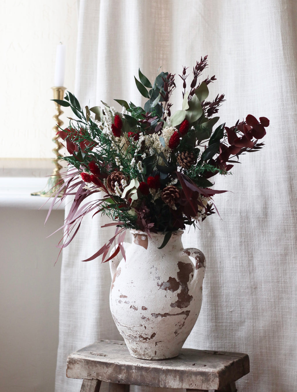 Celyn Dried Flower Christmas Bouquet
