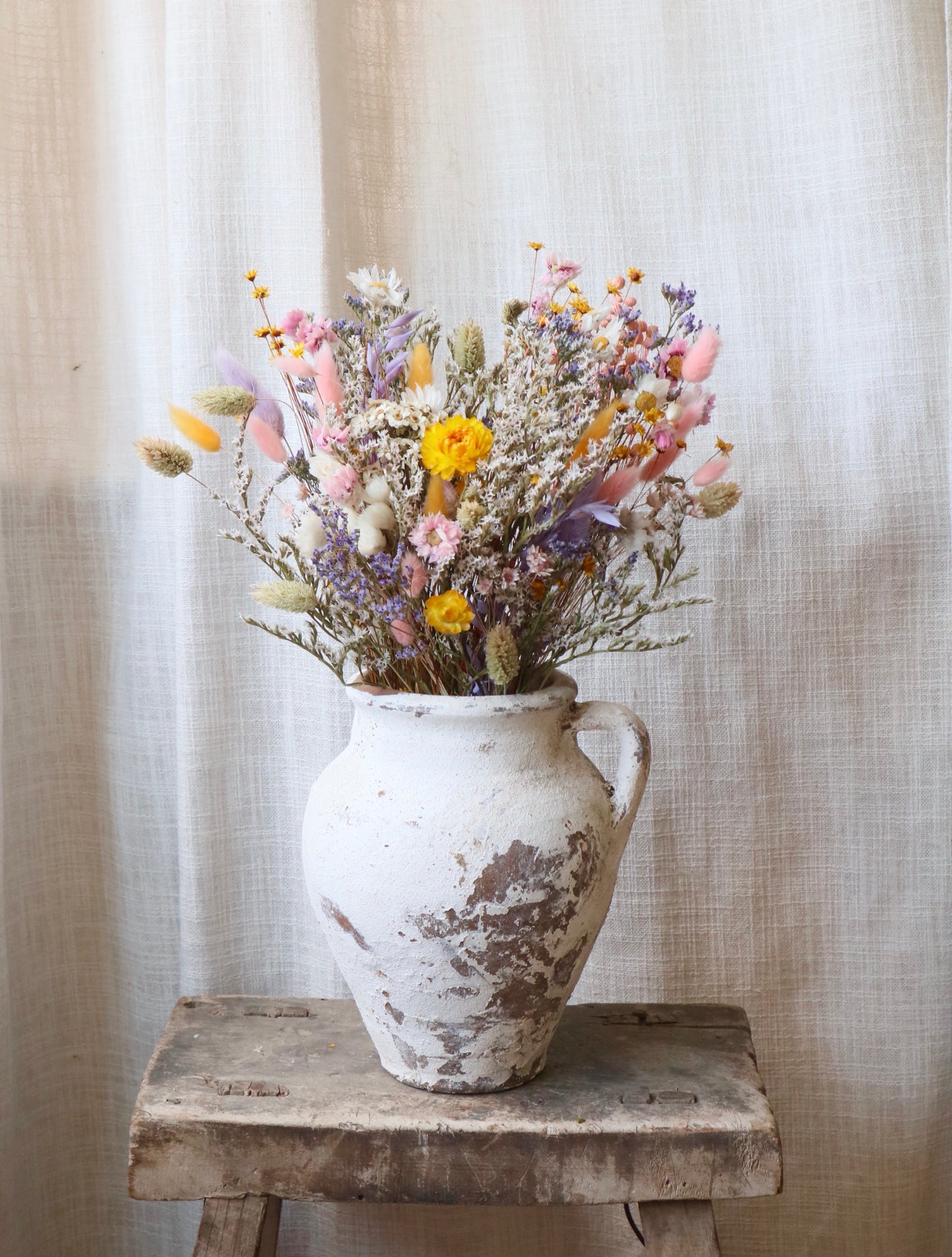 Lila Pastel Dried Flower Bouquet