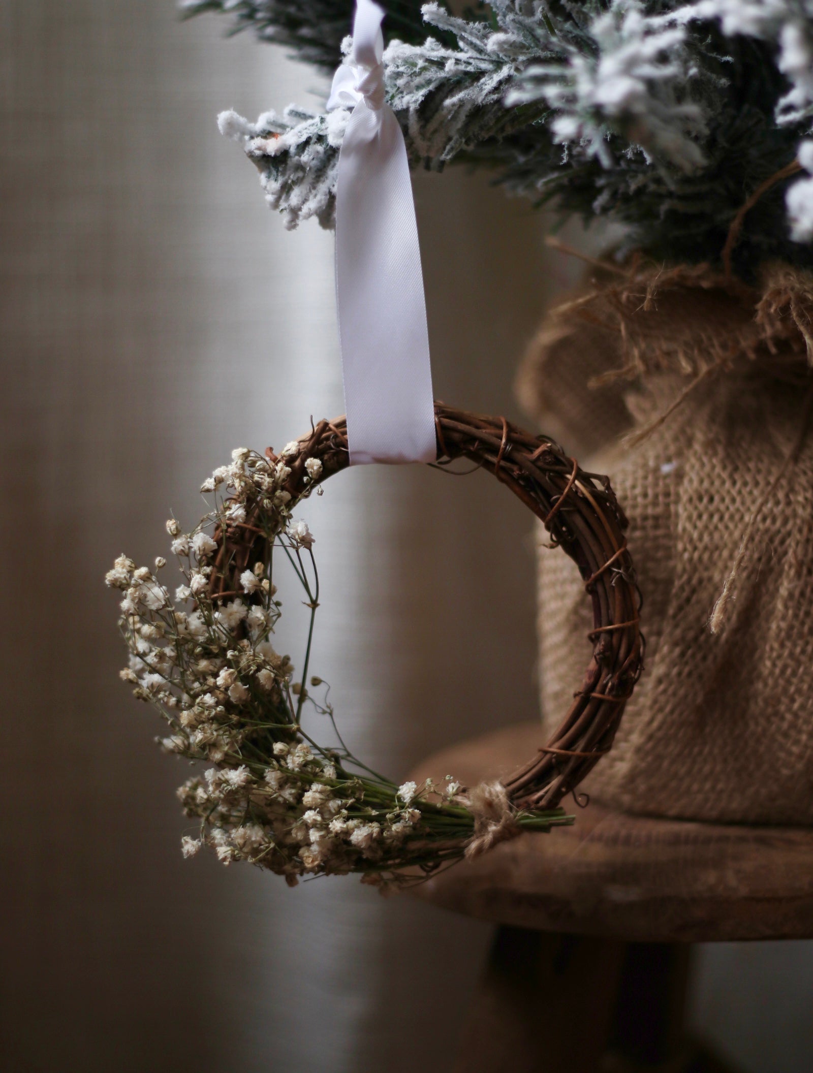 Mini Gypsophila Wreath