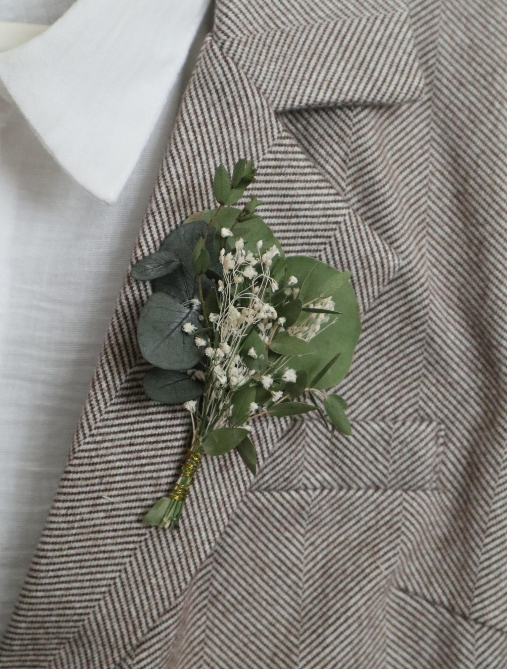 Lumi | White & Green Bridal Bouquet
