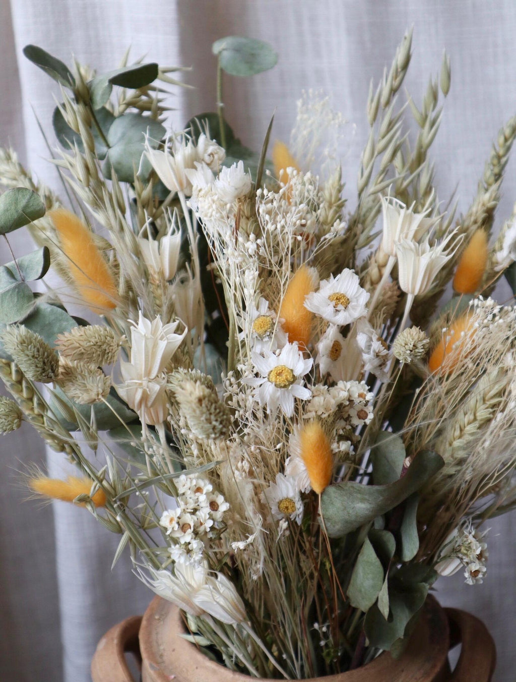 Siora Spring Dried Flower Bouquet