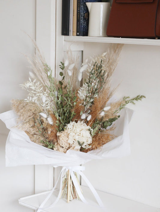 Neutral Statement Bouquet