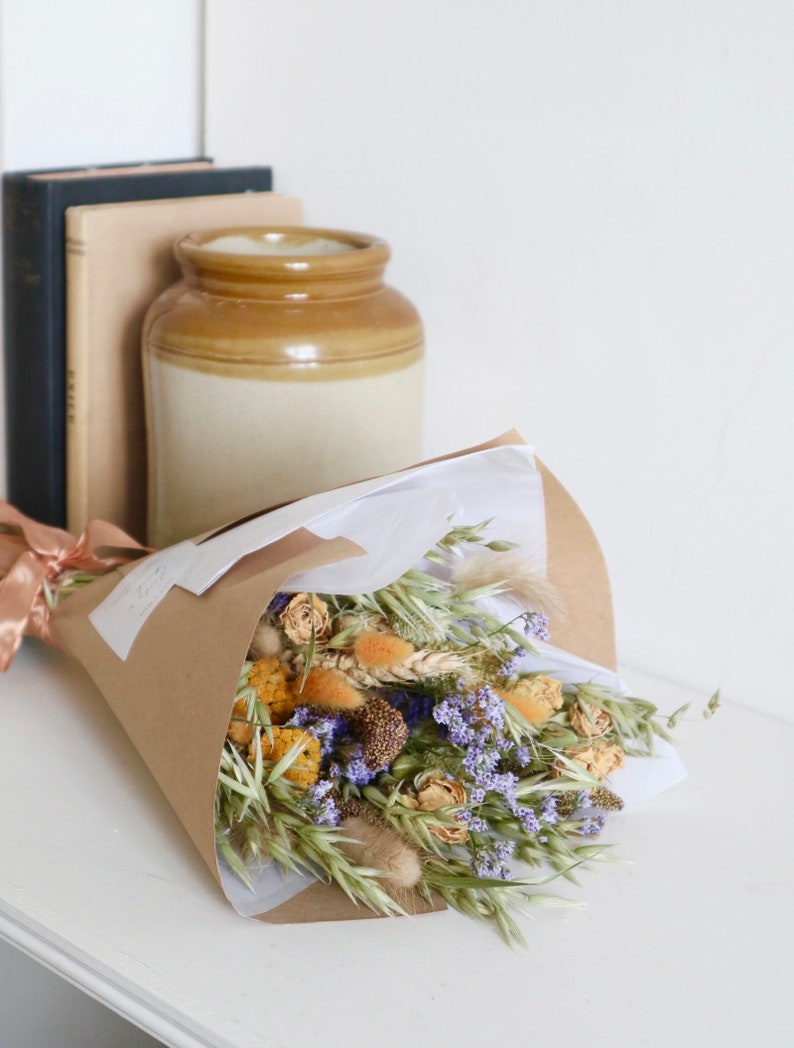 Lena | Spring Dried Flower Bouquet