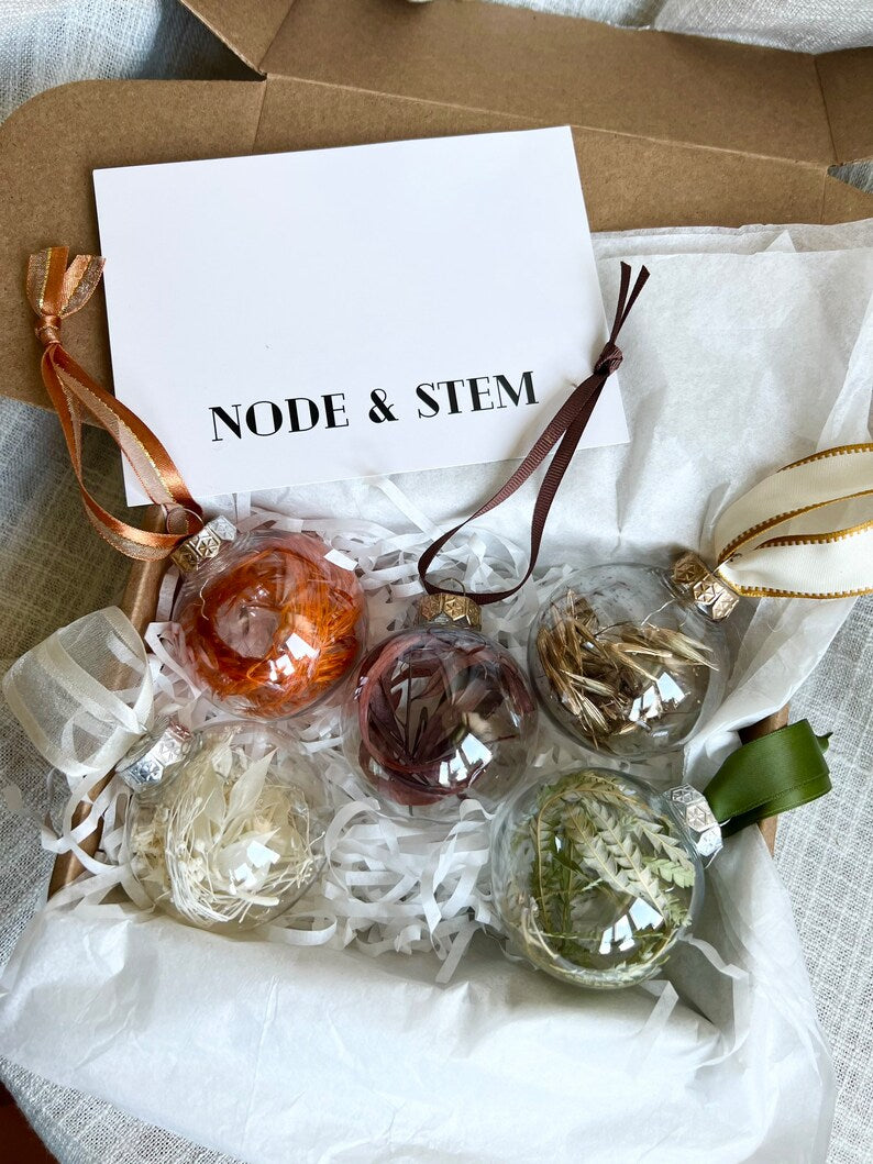 Dried Flower Baubles